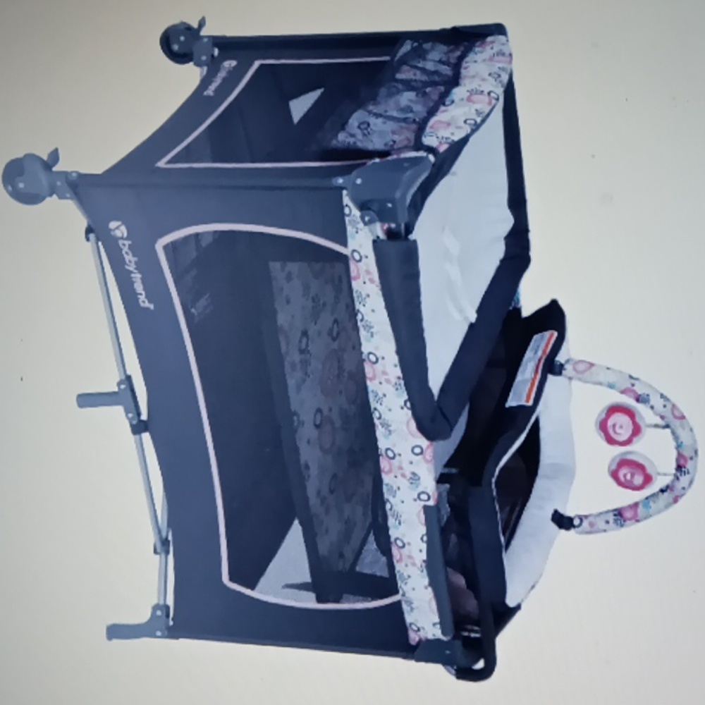 Baby Trend pack n play